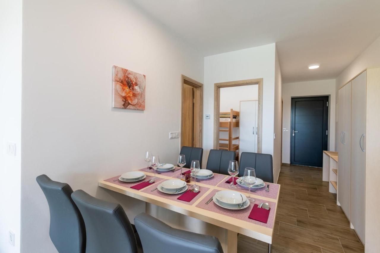Apartmaji Banonia 베라이 외부 사진