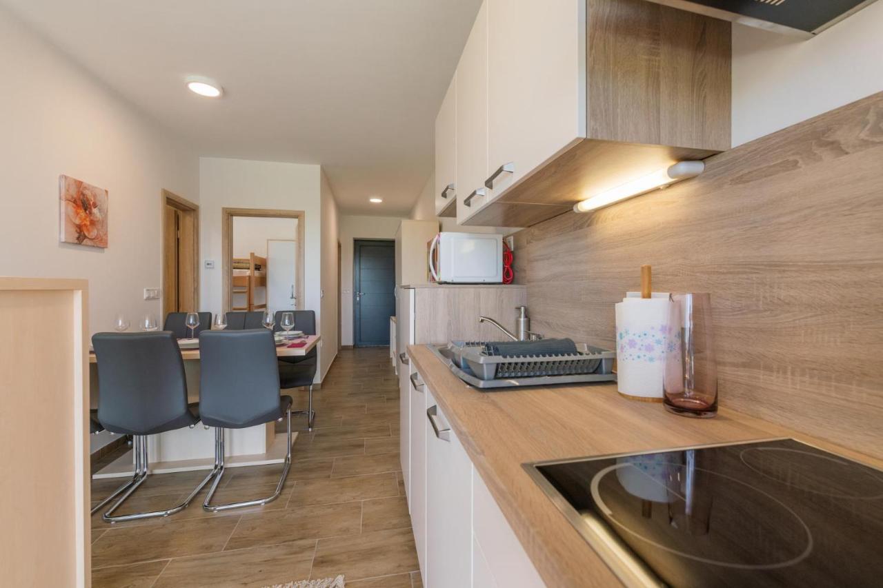 Apartmaji Banonia 베라이 외부 사진