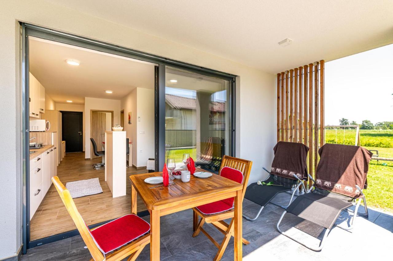 Apartmaji Banonia 베라이 외부 사진